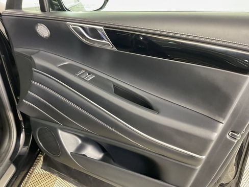 Used 2025 Genesis GV80 2.5T Standard AWD/4WD image 21