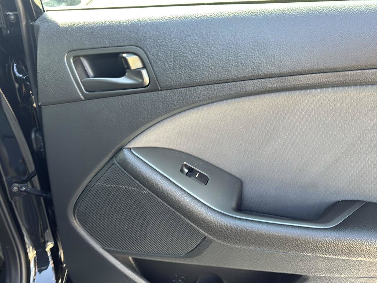 Used 2015 Kia Optima LX w/ LX Convenience Plus Package FWD image 32