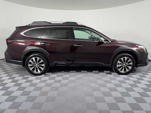 Used 2024 Subaru Outback Touring XT AWD/4WD image 7