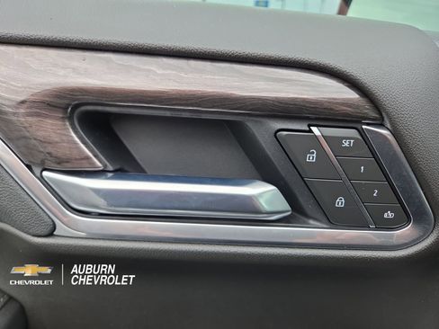 New 2026 Chevrolet Silverado 1500 LTZ w/ LTZ Premium Package AWD/4WD image 16