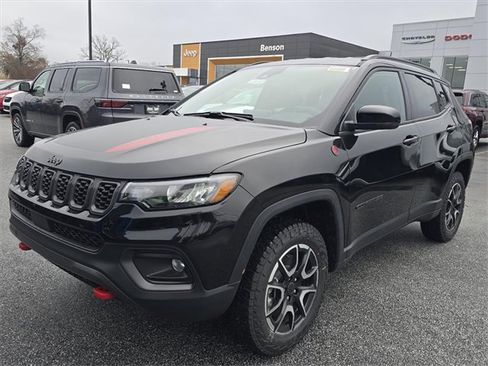 New 2026 Jeep Compass Trailhawk image 15