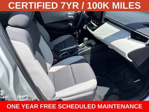 Used 2025 Toyota Corolla LE FWD image 9