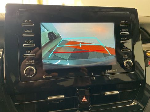 Used 2021 Toyota Camry SE image 26