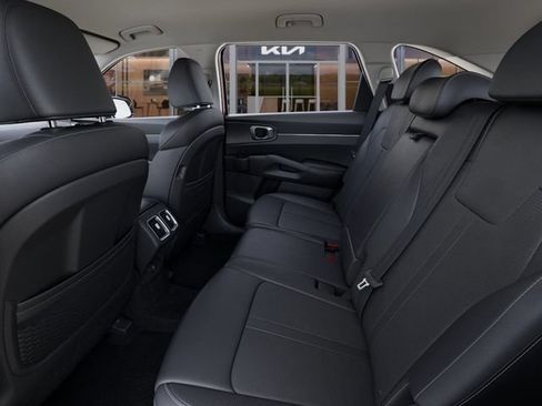 Certified 2025 Kia Sorento S AWD/4WD image 19