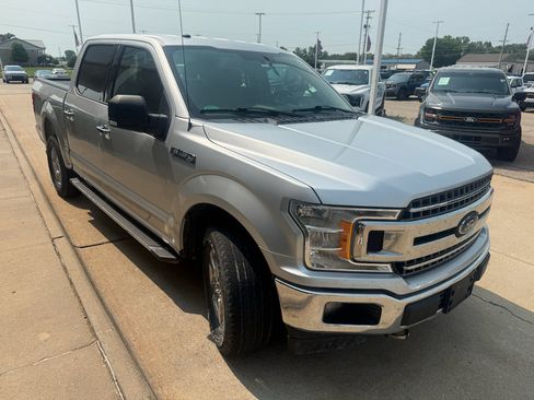 Used 2018 Ford F150 XLT w/ Equipment Group 301A Mid AWD/4WD image 7