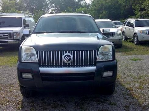 Used 2009 Mercury Mountaineer Premier image 2