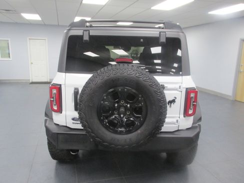 Used 2023 Ford Bronco Wildtrak AWD/4WD image 6