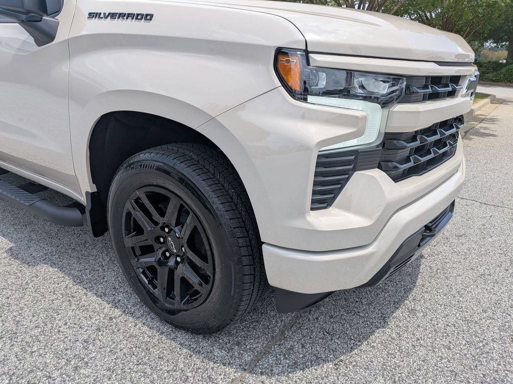 New 2026 Chevrolet Silverado 1500 RST w/ Dark Appearance Package AWD/4WD image 10