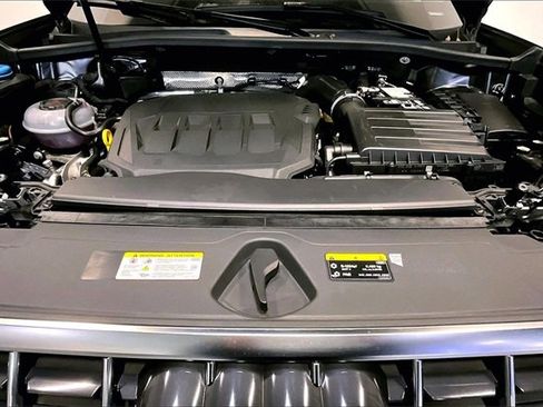 Used 2024 Audi Q3 2.0T Premium Plus image 9