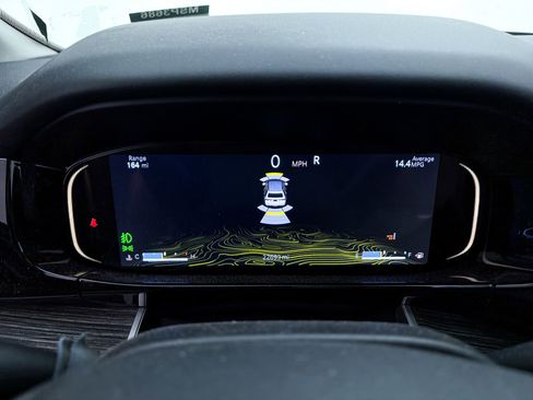 Used 2022 Jeep Wagoneer Series III w/ Premium Group I image 33