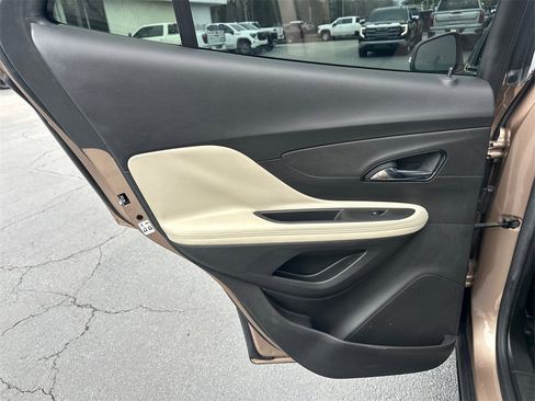 Used 2018 Buick Encore Preferred image 22
