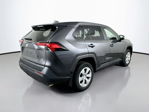 Used 2024 Toyota RAV4 LE AWD/4WD image 6