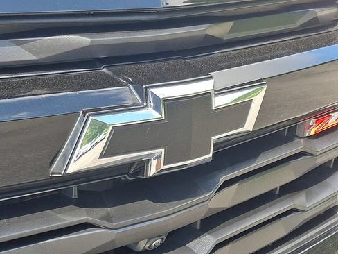 Used 2024 Chevrolet Colorado Z71 w/ Z71 Convenience Package 2 AWD/4WD image 30