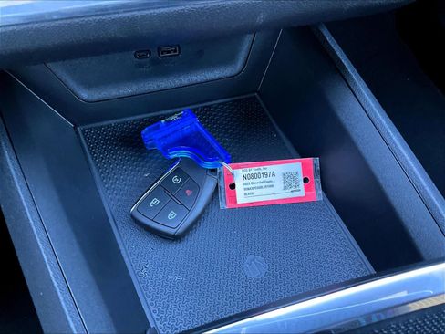 Used 2025 Chevrolet Equinox LT image 31