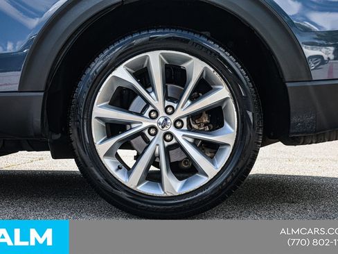 Used 2021 Ford Explorer Platinum w/ Equipment Group 601A AWD/4WD image 17