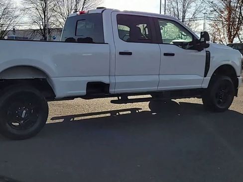Used 2024 Ford F250 XL w/ STX Appearance Package image 8