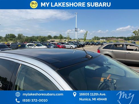 Used 2015 Lincoln MKX AWD w/ Equipment Group 102A image 11
