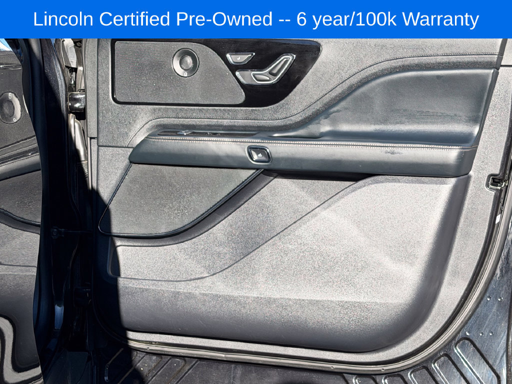 Used 2025 Lincoln Aviator Reserve AWD/4WD image 8