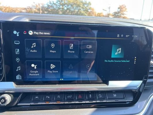 New 2026 Chevrolet Silverado 1500 High Country w/ LPO, Dark Essentials Package image 24