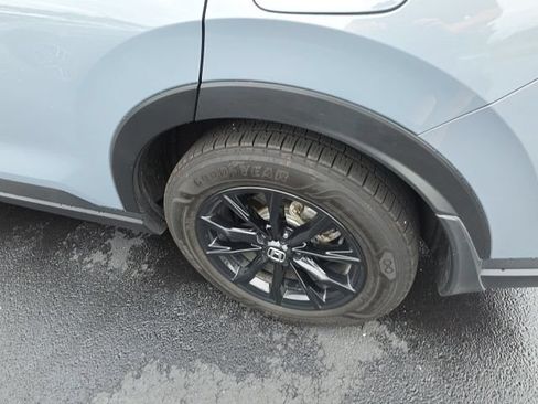 Used 2025 Honda CR-V Sport image 11