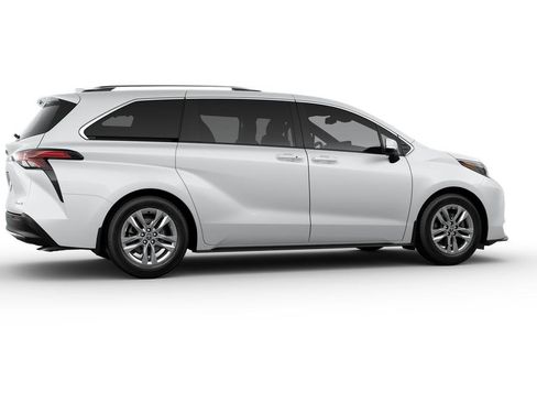 New 2025 Toyota Sienna Limited image 11