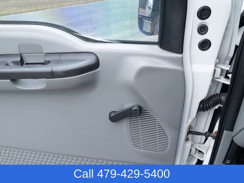Used 2005 Ford F350 XL RWD image 22