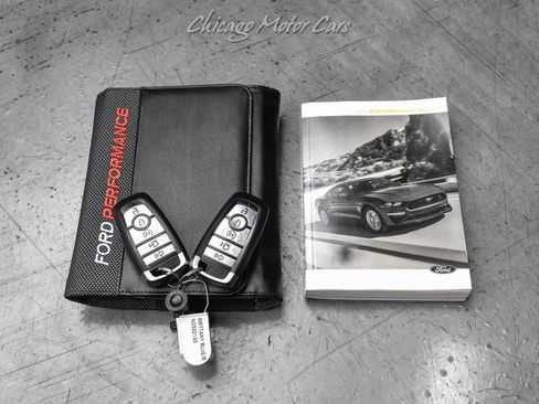 Used 2022 Ford Mustang Shelby GT500 w/ Carbon Fiber Track Pack image 56