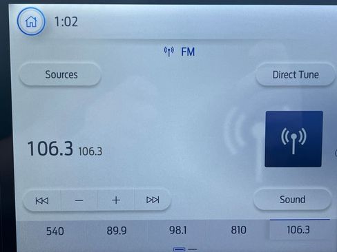 New 2025 Ford Transit 250 148 Medium Roof w/ Load Area Protection Package image 15