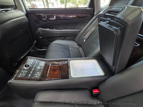 Used 2011 Hyundai Equus Ultimate image 9