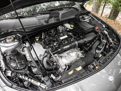 Used 2014 Mercedes-Benz CLA 250 4dr Sdn CLA 250 4MATIC w/ Edition 1 Package image 54