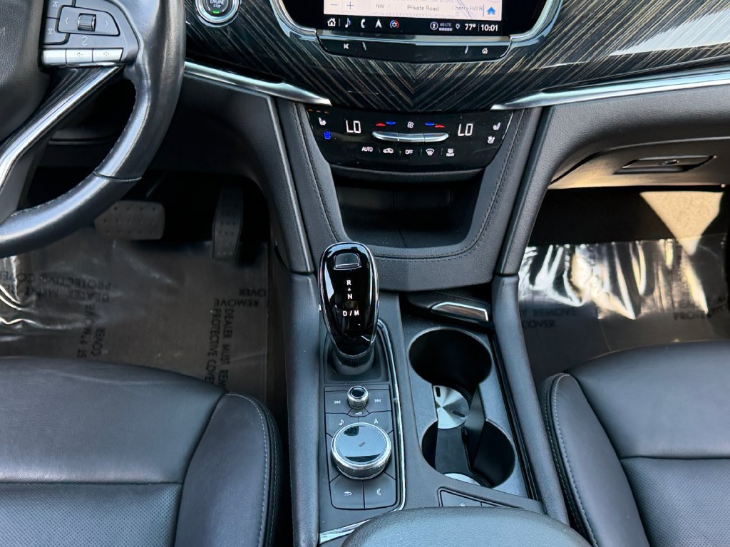 Used 2023 Cadillac XT6 Premium Luxury AWD/4WD image 13