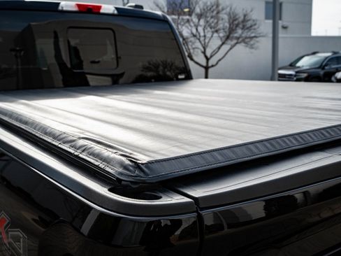 Used 2025 Ford F250 Platinum image 19