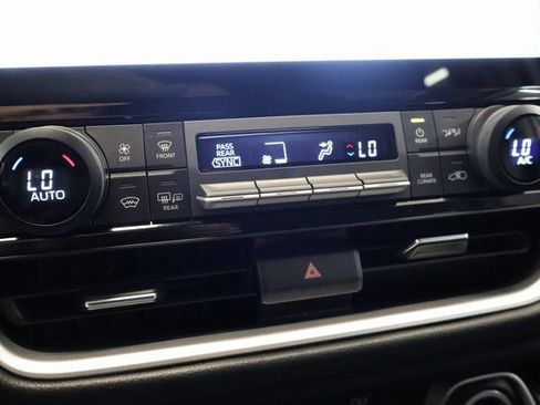 Certified 2025 Toyota Grand Highlander AWD Hybrid image 24