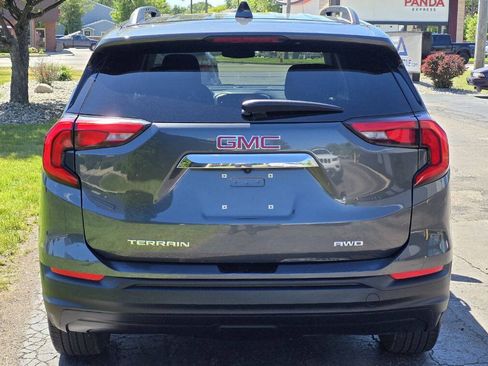 Used 2018 GMC Terrain SLE w/ Driver Convenience Package AWD/4WD image 5