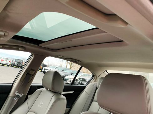 Used 2009 INFINITI G37 x Sedan image 10