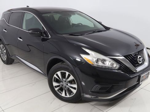 Used 2017 Nissan Murano S image 15
