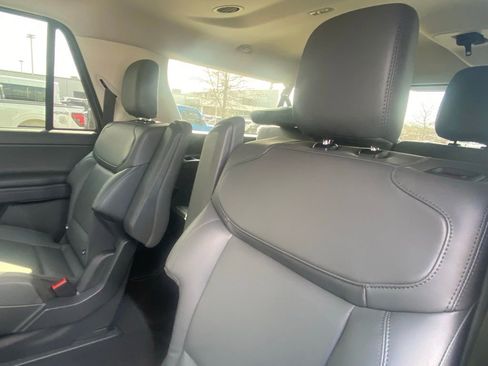 New 2026 Ford Expedition Max Active image 23