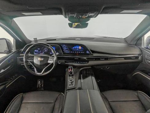 Used 2023 Cadillac Escalade ESV Sport AWD/4WD image 29