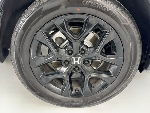 Certified 2023 Honda HR-V Sport image 33