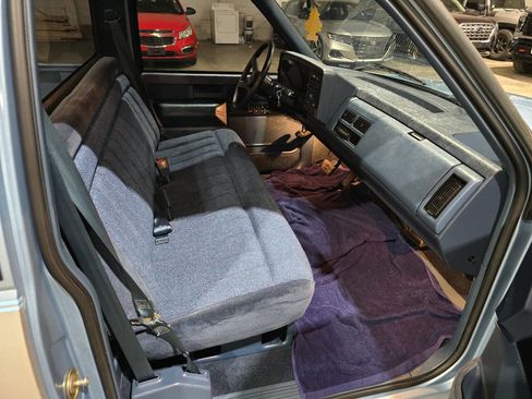 Used 1989 Chevrolet Silverado 1500 2WD Regular Cab image 43