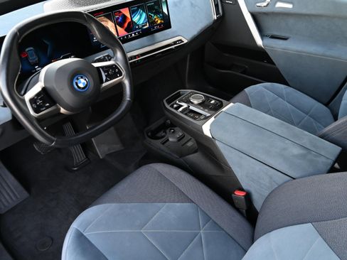 Certified 2024 BMW iX xDrive50 w/ Premium Package image 11