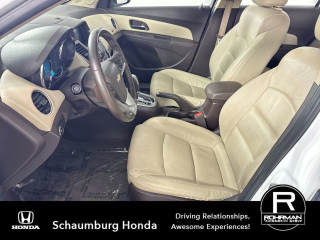 Used 2013 Chevrolet Cruze LT w/ RS Package FWD image 4