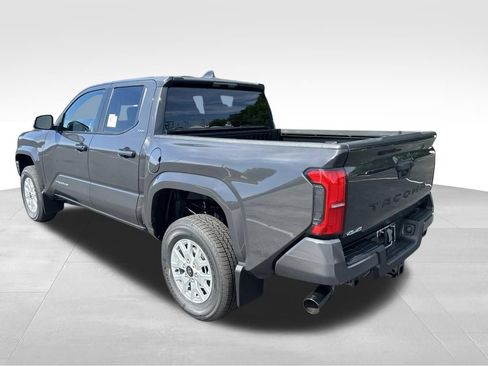 New 2026 Toyota Tacoma SR5 AWD/4WD image 3