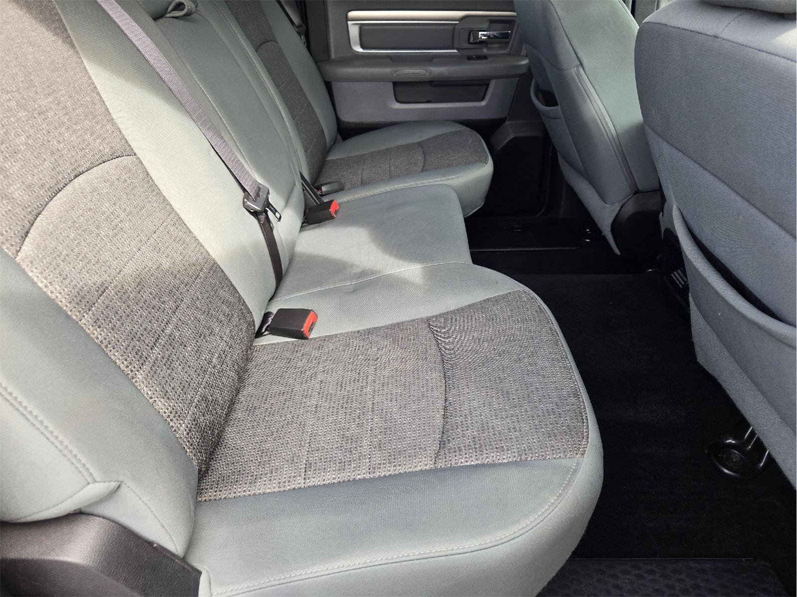 Used 2015 RAM 1500 Outdoorsman RWD image 29
