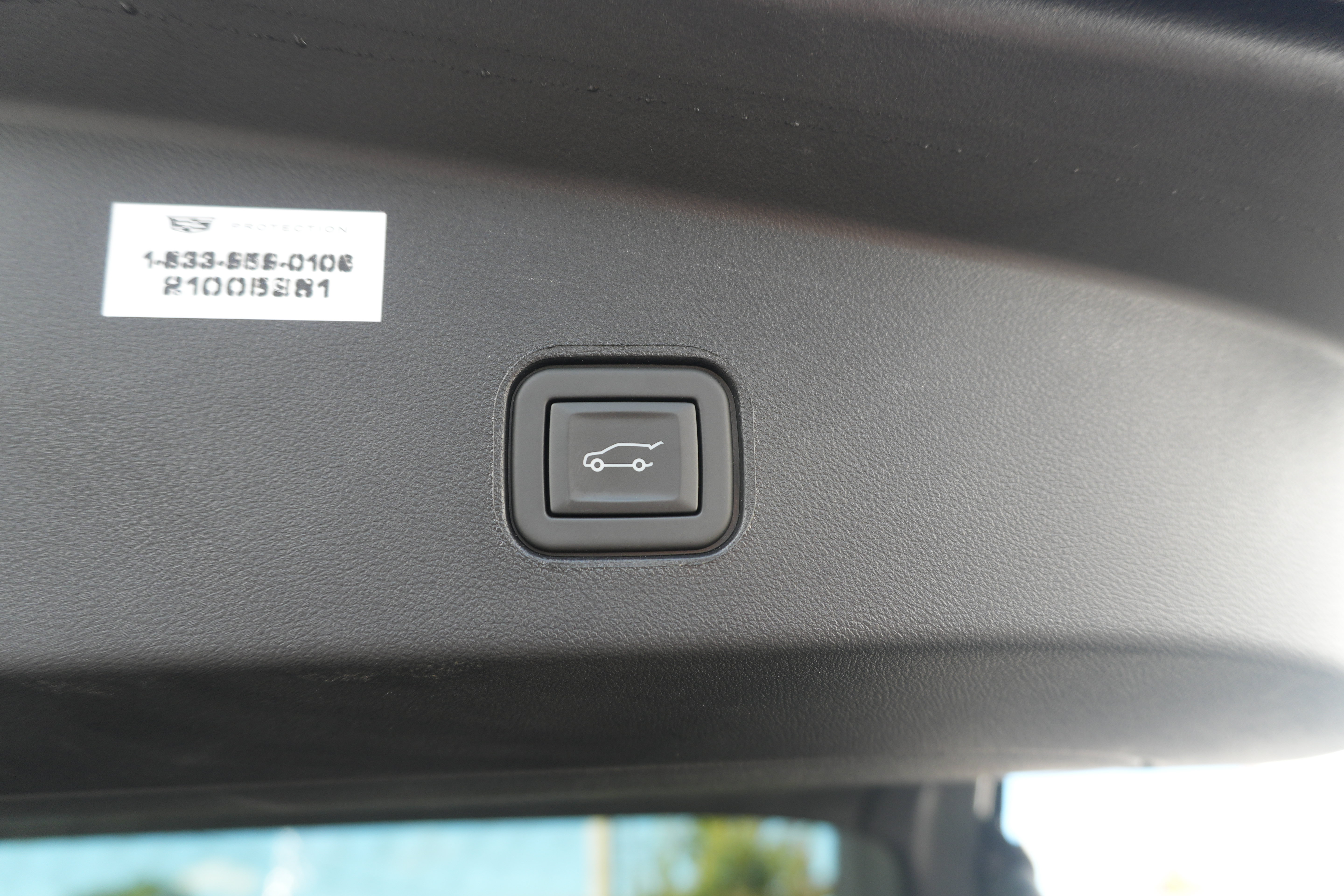 Used 2024 Cadillac Lyriq Sport w/ LPO, Floor Liner Package AWD/4WD image 20