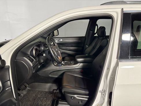 Used 2022 Jeep Grand Cherokee Limited AWD/4WD image 11
