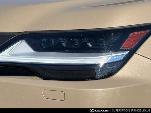 Used 2025 Lexus LX 700h Overtrail image 7