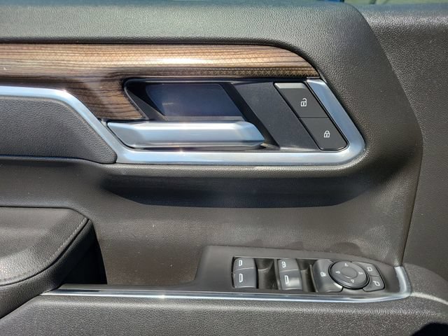 Used 2025 Chevrolet Silverado 1500 LT RWD image 15