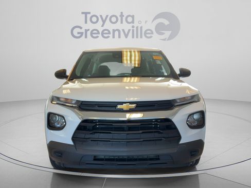 Used 2023 Chevrolet TrailBlazer LS FWD image 9