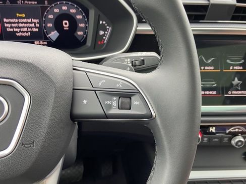 Certified 2025 Audi Q3 2.0T Premium w/ Convenience Package image 17